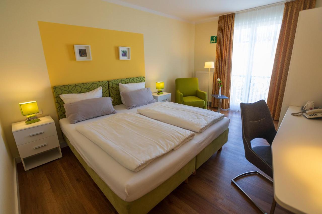 Landhotel Gillenfelder Hof Экстерьер фото