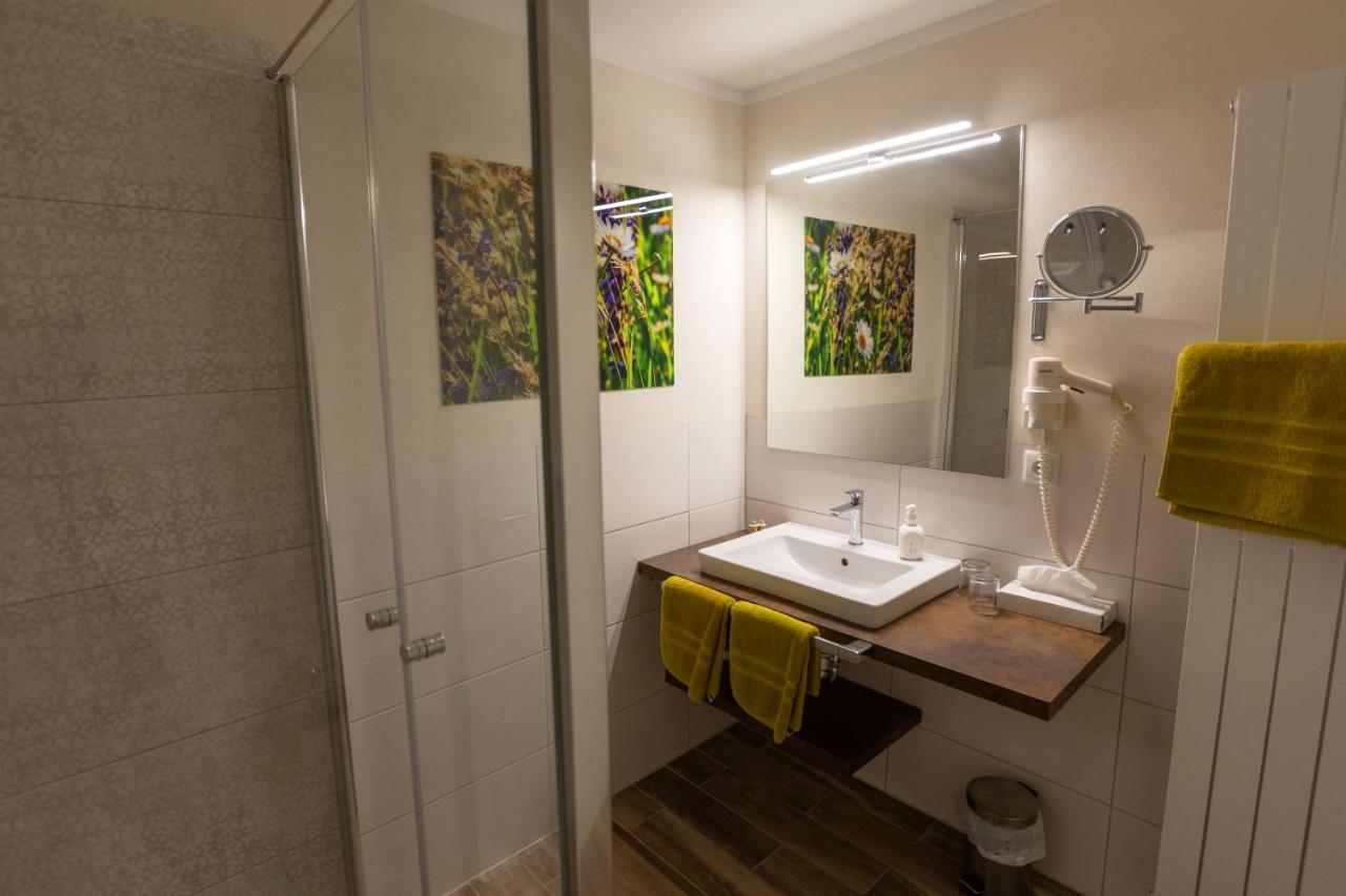 Landhotel Gillenfelder Hof Экстерьер фото